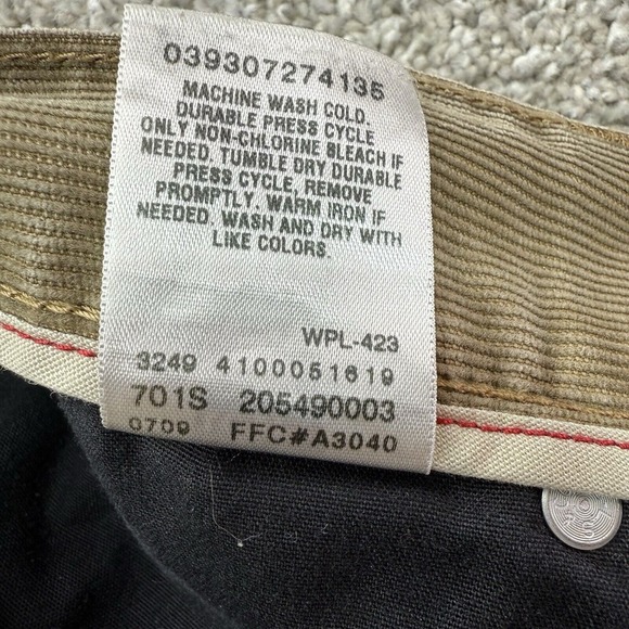 Levis 549 Corduroy Pants Mens 42x32 Brown Tan Low Loose Straight Leg‎ Casual - Picture 14 of 16